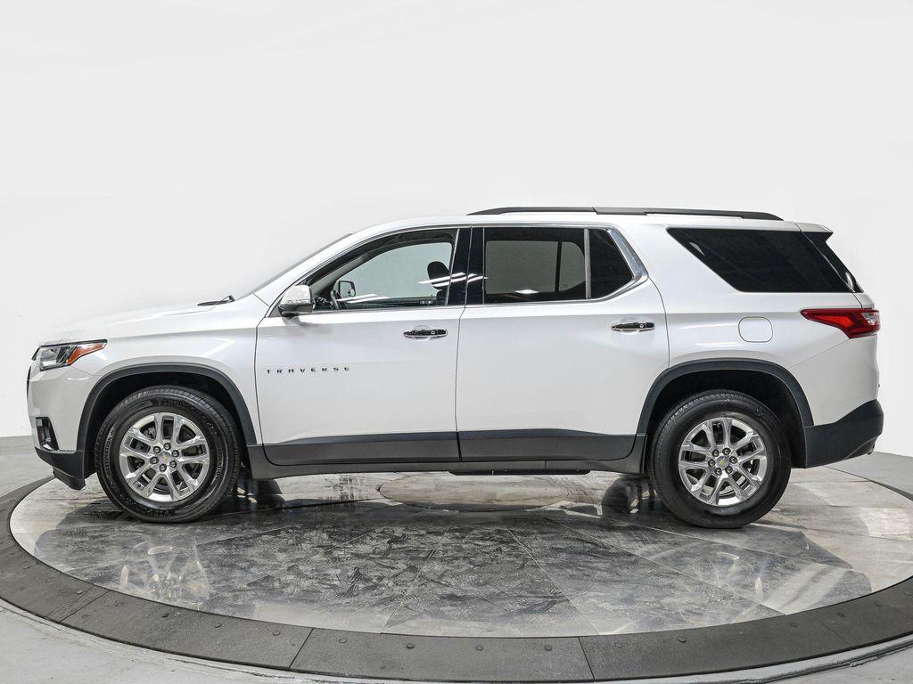 used 2021 Chevrolet Traverse car, priced at $23,990