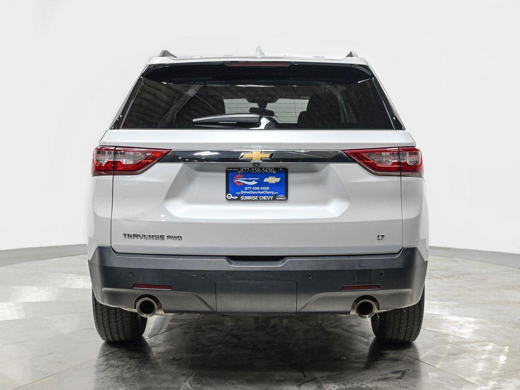 used 2021 Chevrolet Traverse car, priced at $23,990