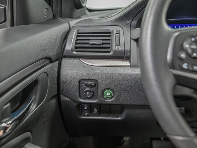 used 2022 Honda Pilot car, priced at $29,890