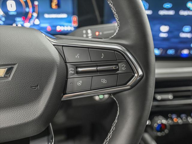 used 2025 Chevrolet Traverse car, priced at $41,990