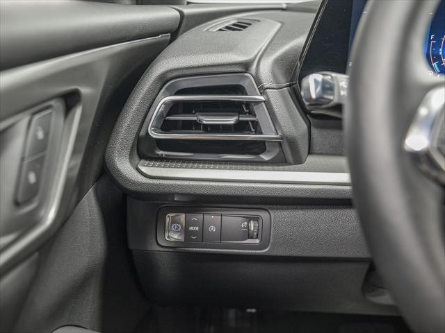 used 2025 Chevrolet Traverse car, priced at $41,990