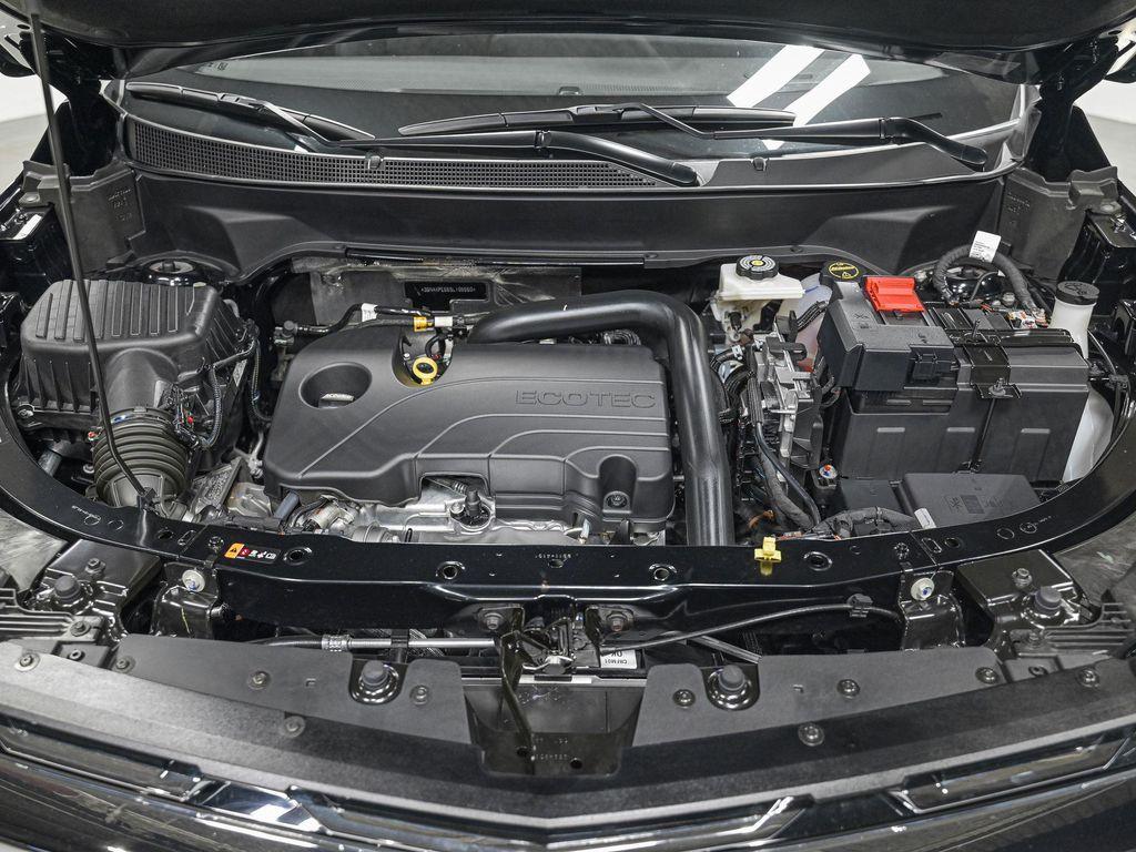 used 2025 Chevrolet Equinox car, priced at $29,450