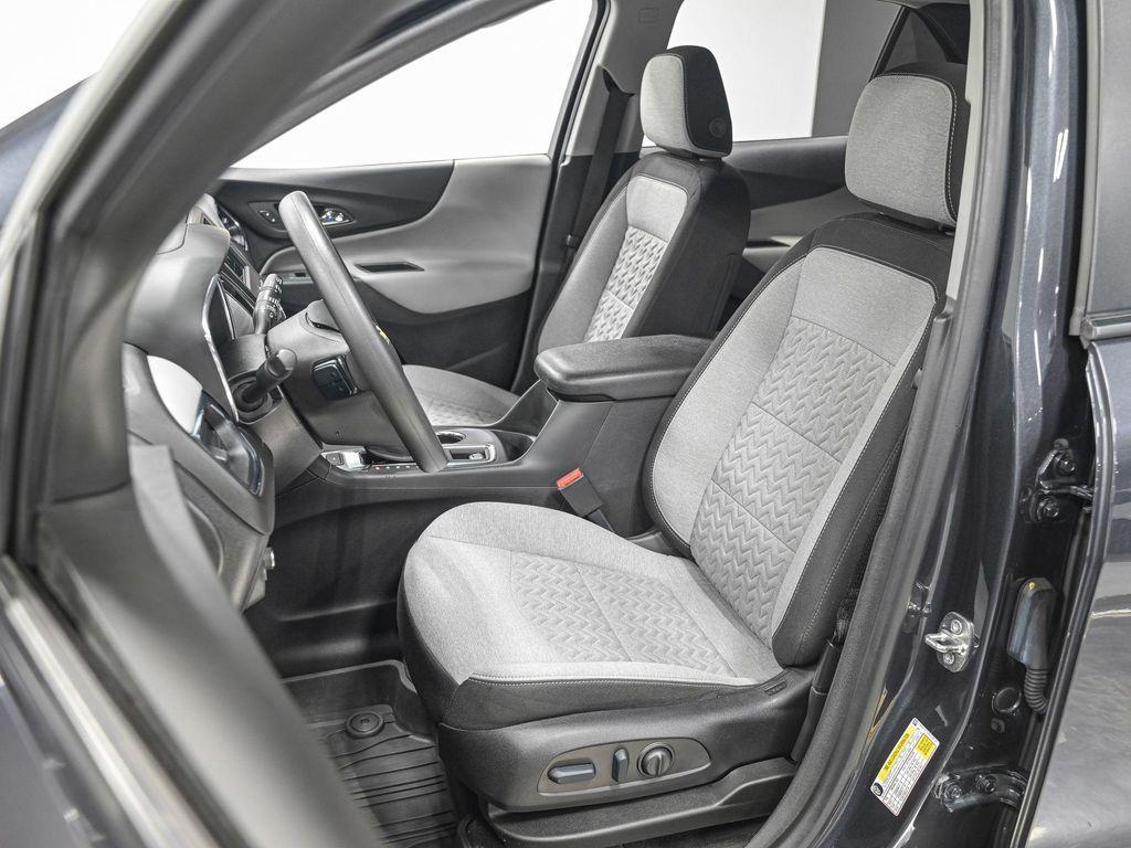 used 2022 Chevrolet Equinox car, priced at $18,990