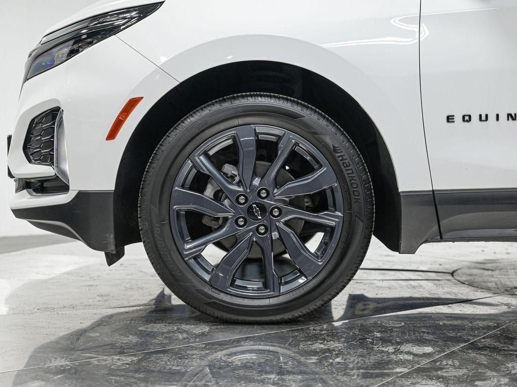 used 2022 Chevrolet Equinox car, priced at $24,507