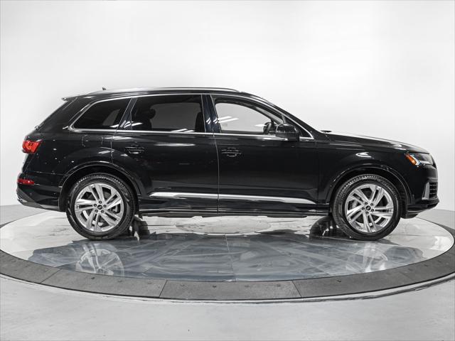 used 2024 Audi Q7 car, priced at $58,499