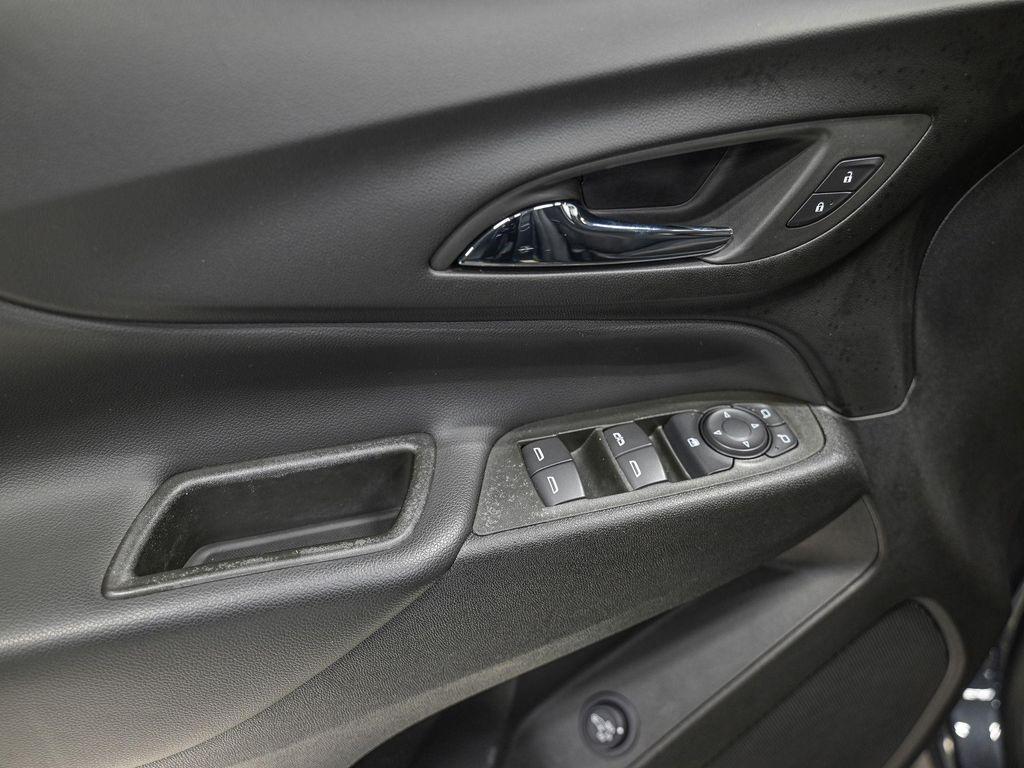 used 2023 Chevrolet Equinox car, priced at $21,828