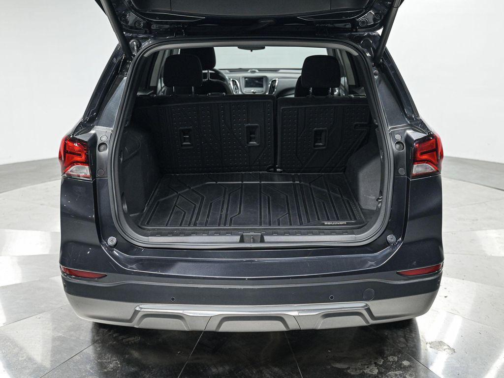 used 2023 Chevrolet Equinox car, priced at $21,828
