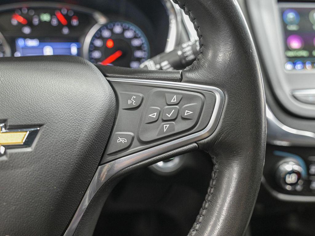 used 2022 Chevrolet Equinox car, priced at $21,450