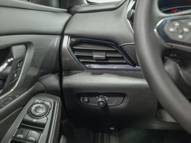 used 2023 Chevrolet Traverse car, priced at $33,240