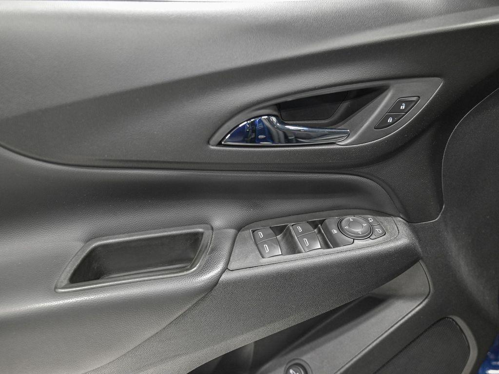 used 2022 Chevrolet Equinox car, priced at $16,990