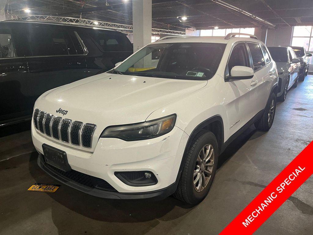 used 2019 Jeep Cherokee car, priced at $15,922