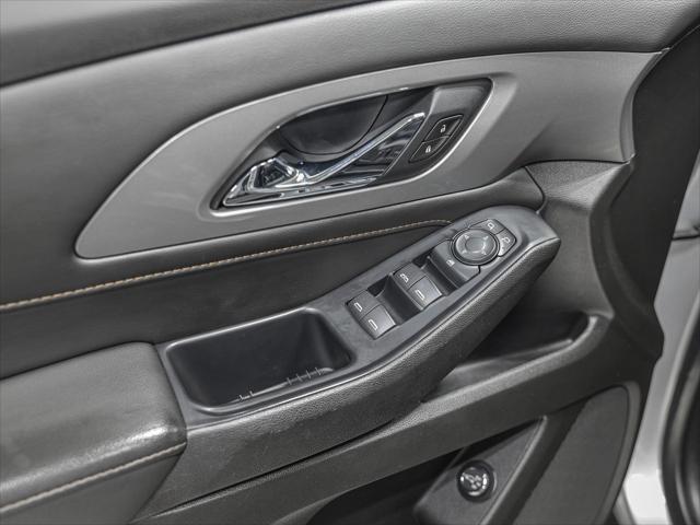 used 2021 Chevrolet Traverse car, priced at $24,990
