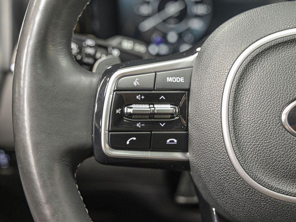 used 2021 Kia Sorento car, priced at $28,990