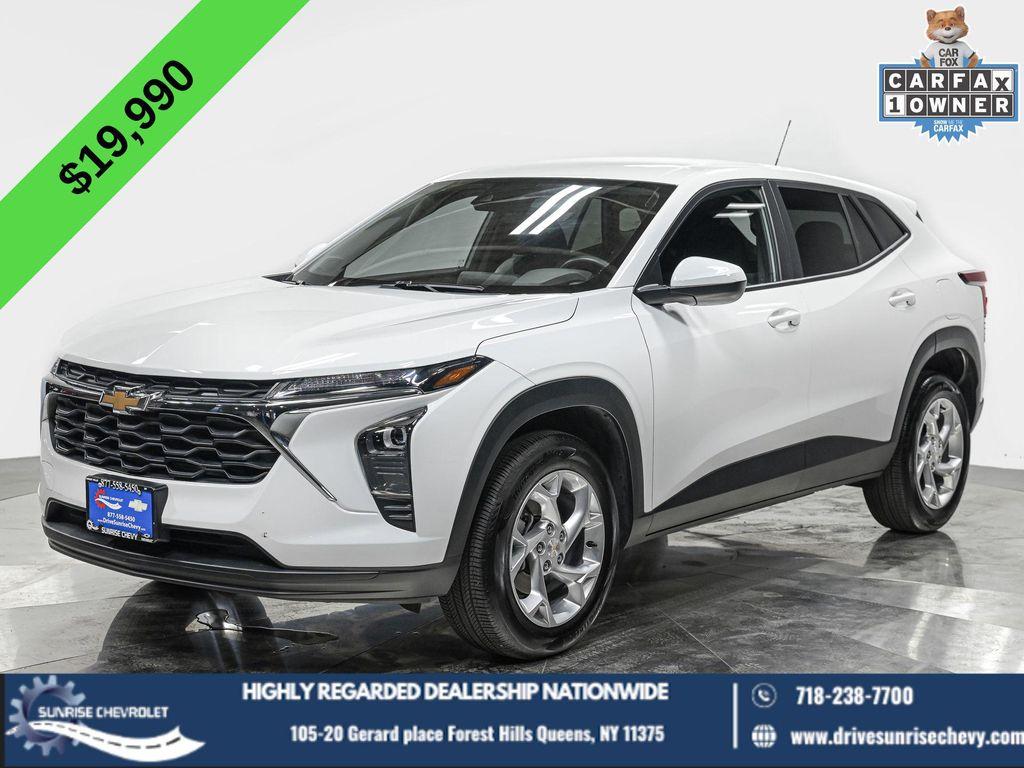 used 2024 Chevrolet Trax car, priced at $19,990