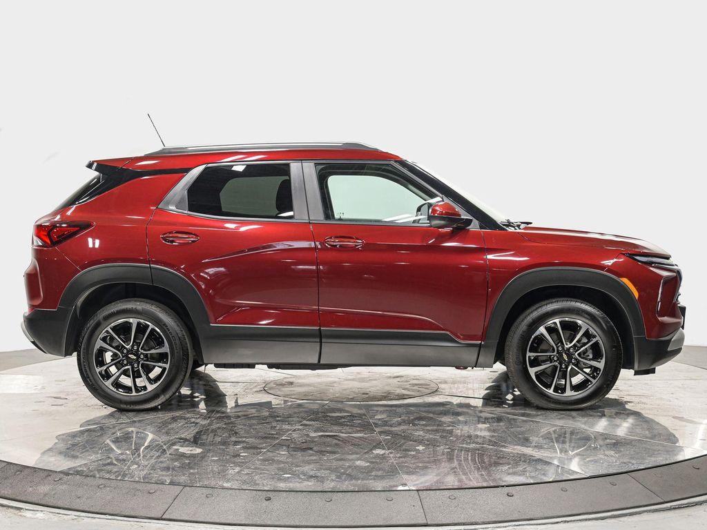 used 2024 Chevrolet TrailBlazer car, priced at $22,740
