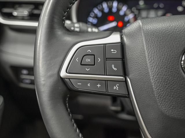 used 2022 Toyota Highlander car, priced at $36,740