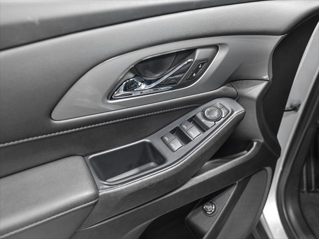 used 2022 Chevrolet Traverse car, priced at $29,450