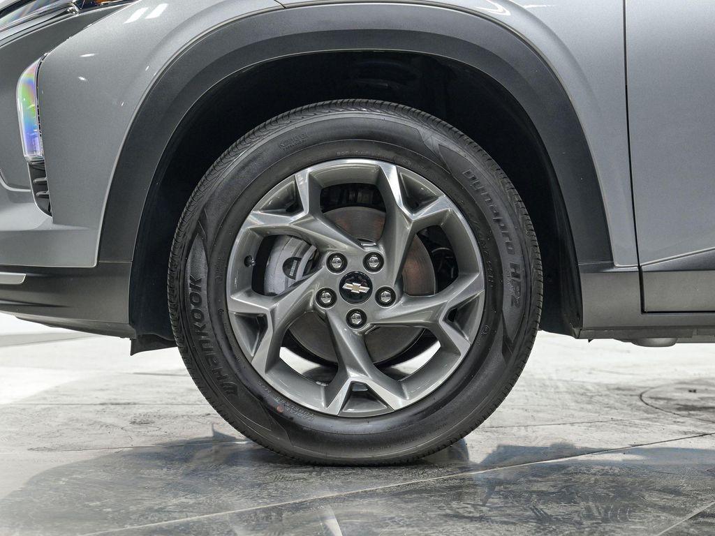 used 2024 Chevrolet Trax car, priced at $21,740