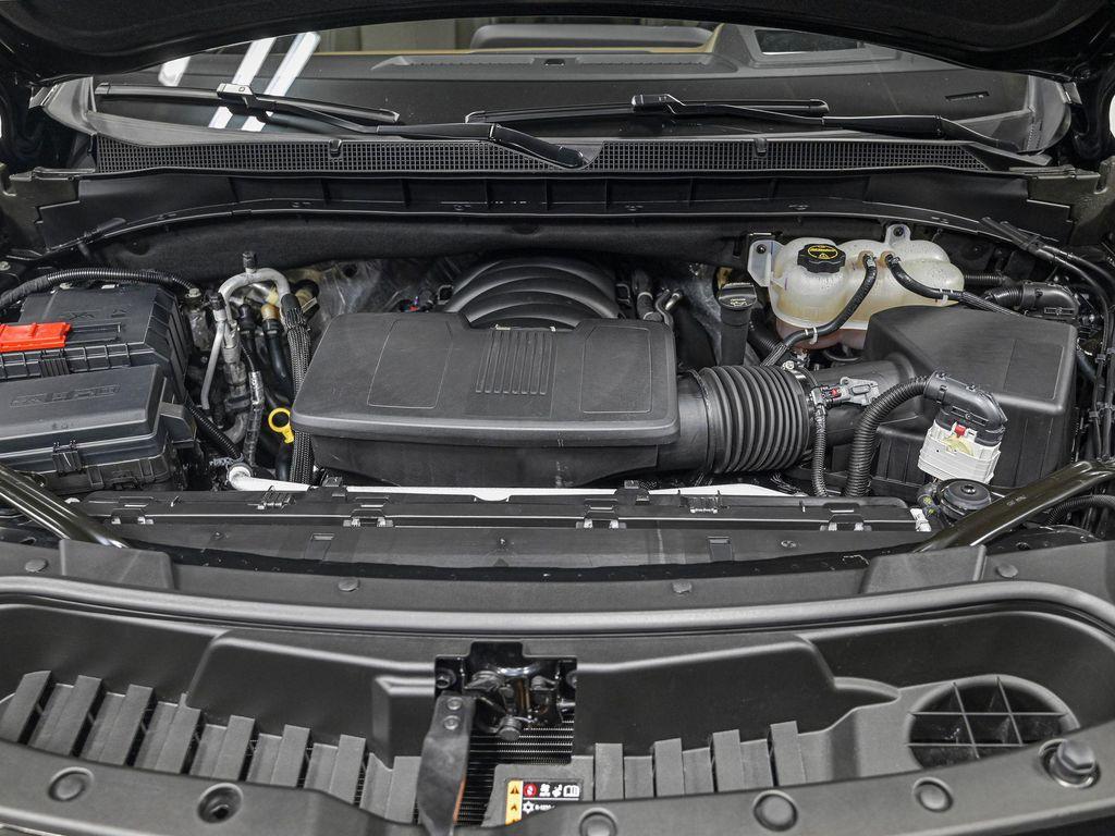 used 2025 Chevrolet Suburban car, priced at $79,740