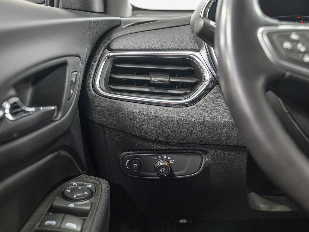 used 2022 Chevrolet Equinox car, priced at $21,740