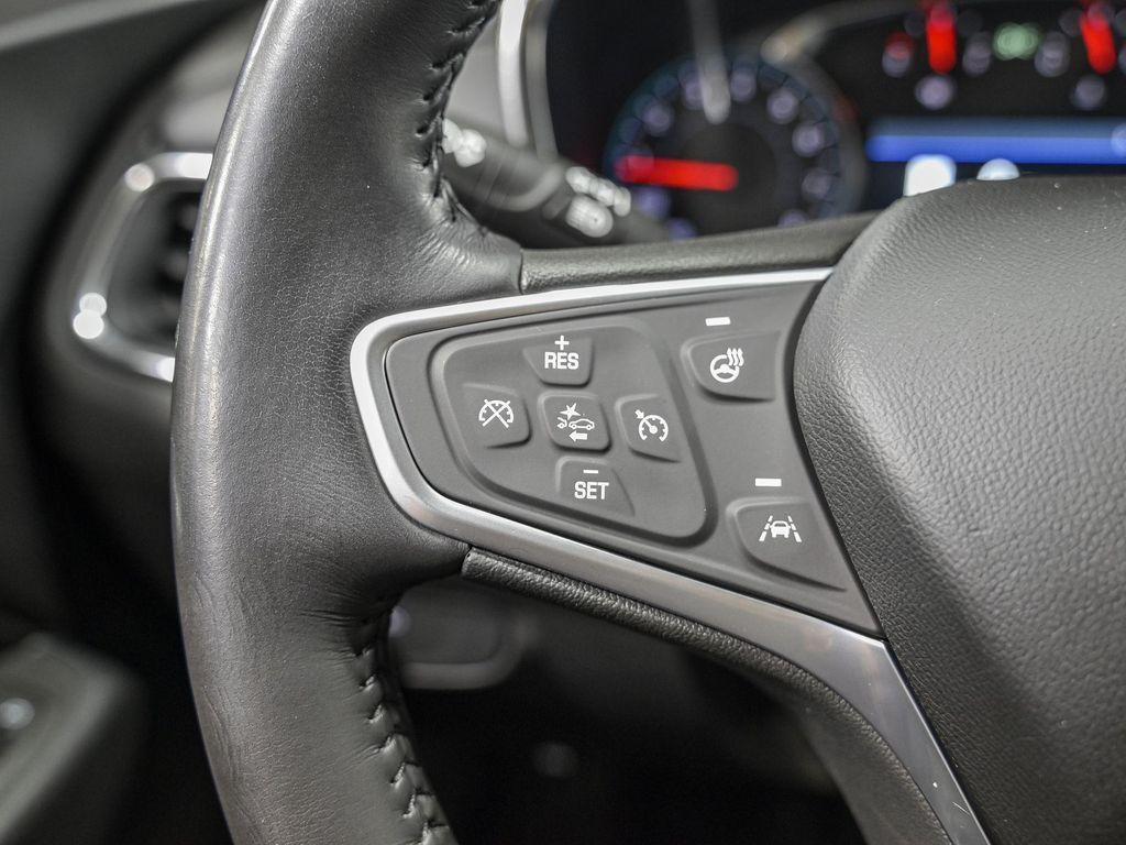 used 2022 Chevrolet Equinox car, priced at $21,740