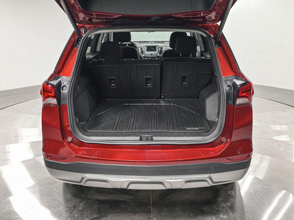 used 2023 Chevrolet Equinox car, priced at $24,699