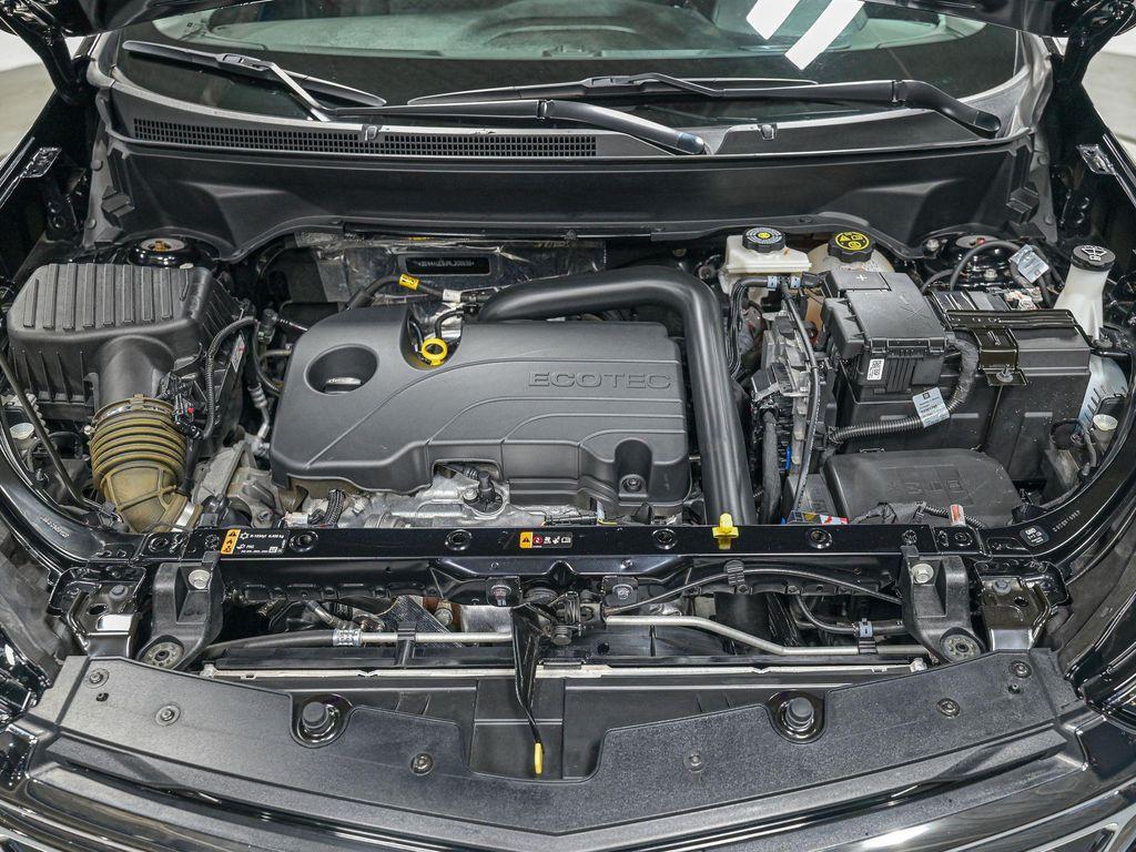 used 2024 Chevrolet Equinox car, priced at $21,740