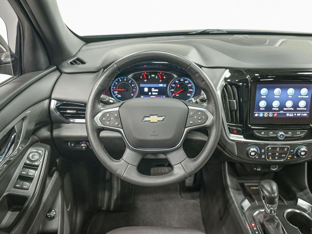 used 2022 Chevrolet Traverse car, priced at $28,450
