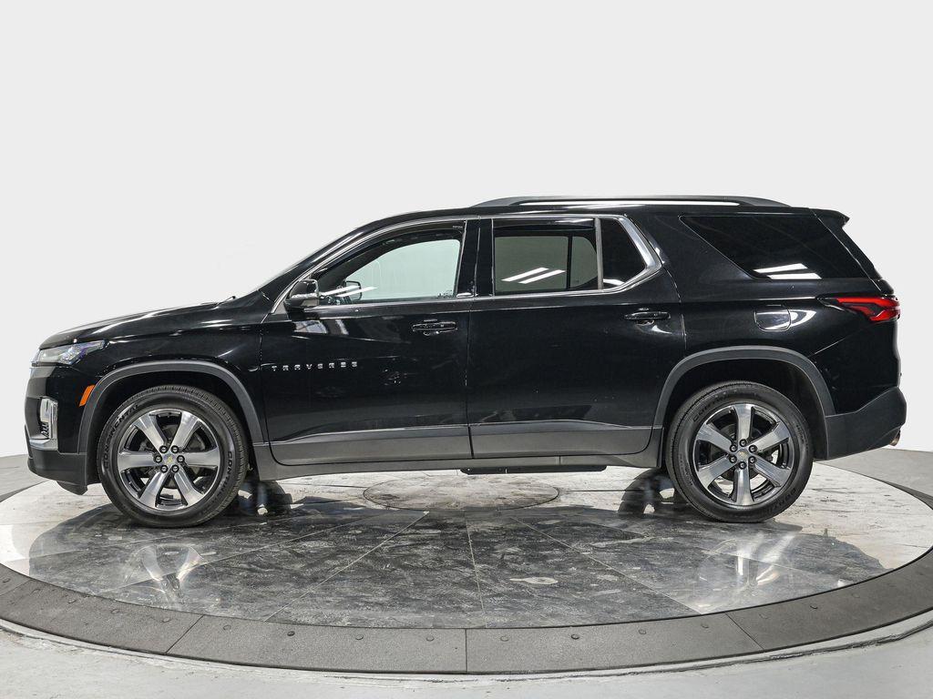 used 2022 Chevrolet Traverse car, priced at $28,450