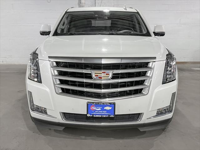 used 2020 Cadillac Escalade ESV car, priced at $46,740