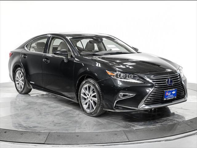 used 2018 Lexus ES 300h car, priced at $22,890