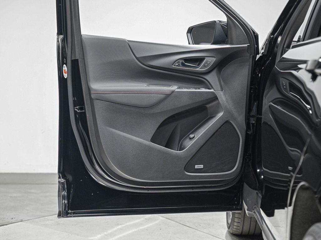 used 2022 Chevrolet Equinox car, priced at $21,358