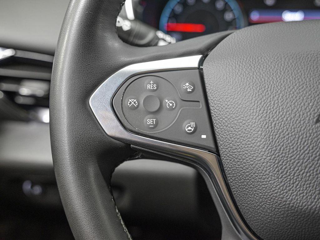 used 2023 Chevrolet Traverse car, priced at $28,240