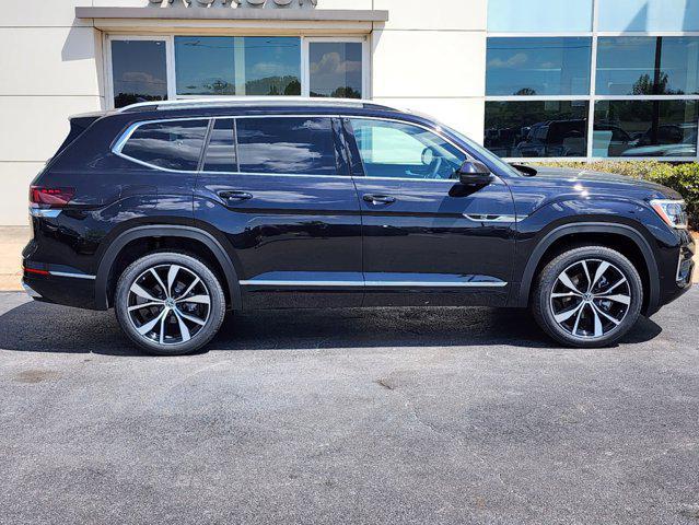 new 2025 Volkswagen Atlas car, priced at $53,356