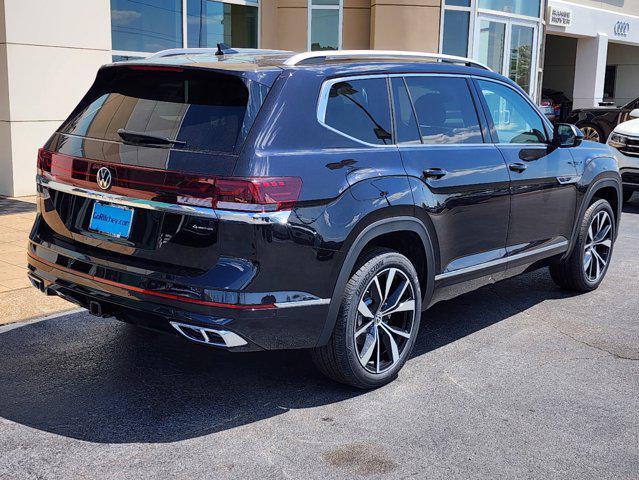 new 2025 Volkswagen Atlas car, priced at $53,356