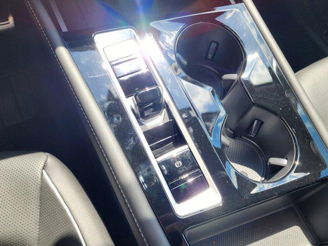 new 2025 Volkswagen Atlas car, priced at $53,356