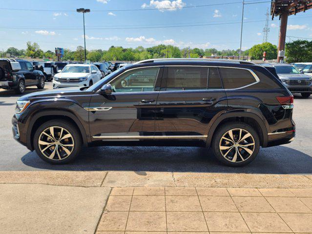 new 2025 Volkswagen Atlas car, priced at $53,356