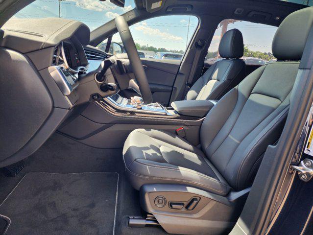 new 2025 Audi Q7 car, priced at $77,750