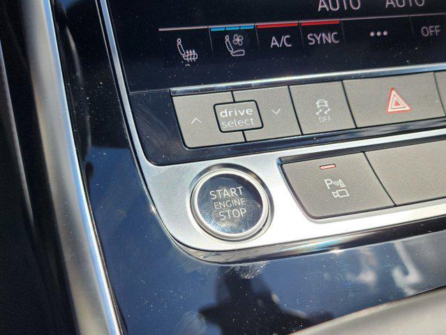 new 2025 Audi Q7 car, priced at $77,750