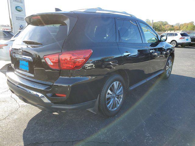 used 2020 Nissan Pathfinder car, priced at $22,259