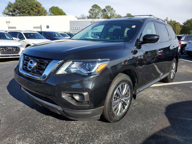 used 2020 Nissan Pathfinder car, priced at $22,259