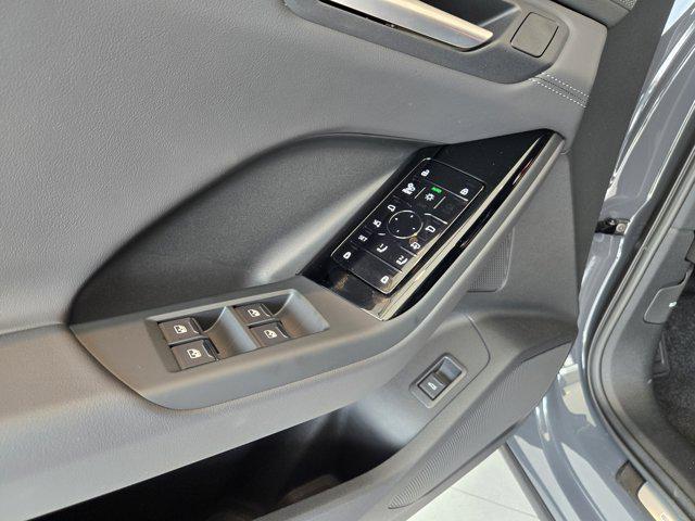 new 2025 Audi Q6 e-tron car, priced at $75,245