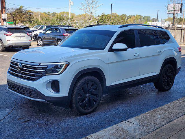 used 2024 Volkswagen Atlas car, priced at $40,495
