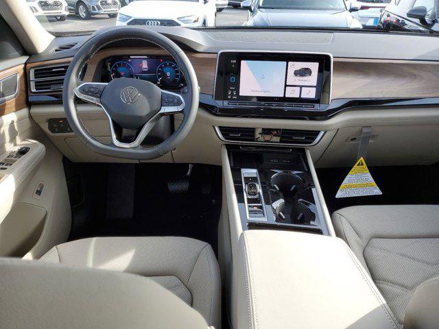 new 2025 Volkswagen Atlas car, priced at $44,716