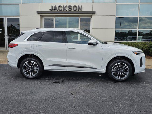 new 2025 Audi Q5 car, priced at $60,175