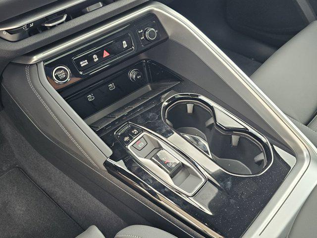new 2025 Audi Q5 car, priced at $60,175