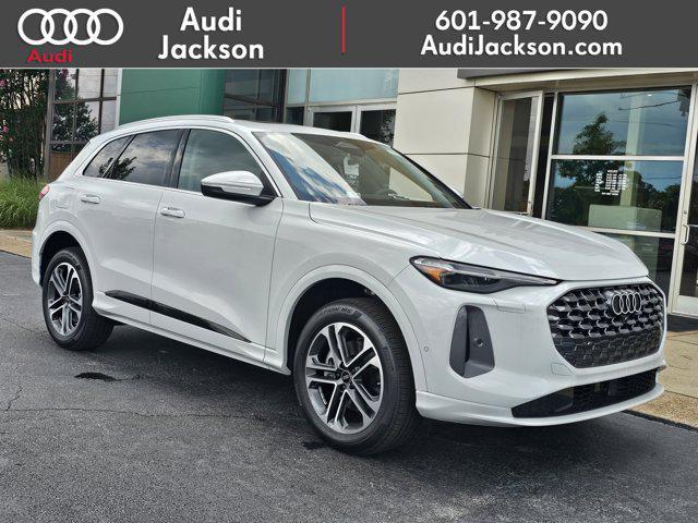 new 2025 Audi Q5 car, priced at $60,175