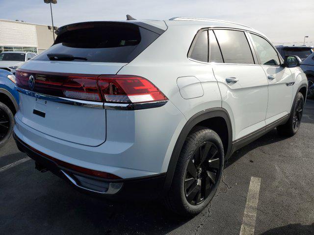 new 2025 Volkswagen Atlas Cross Sport car, priced at $45,511