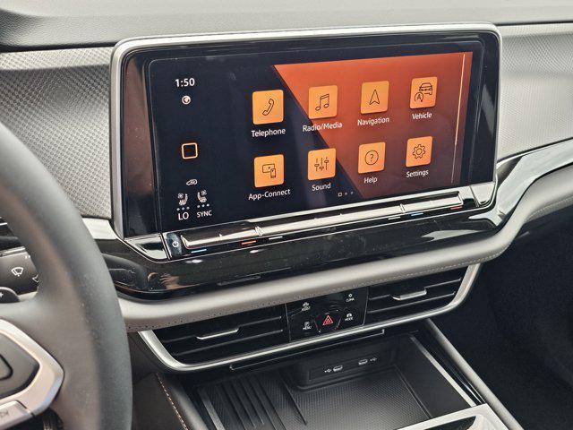new 2025 Volkswagen Atlas car, priced at $49,306
