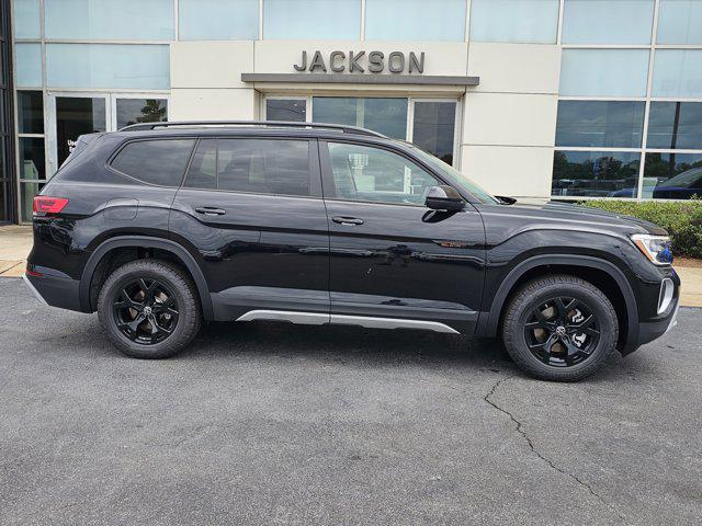 new 2025 Volkswagen Atlas car, priced at $49,306